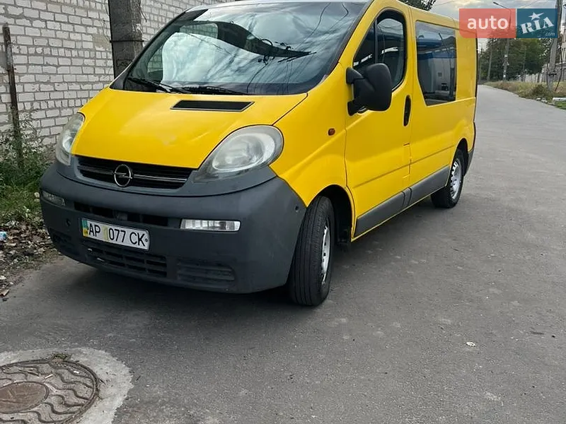 Opel Vivaro 2005