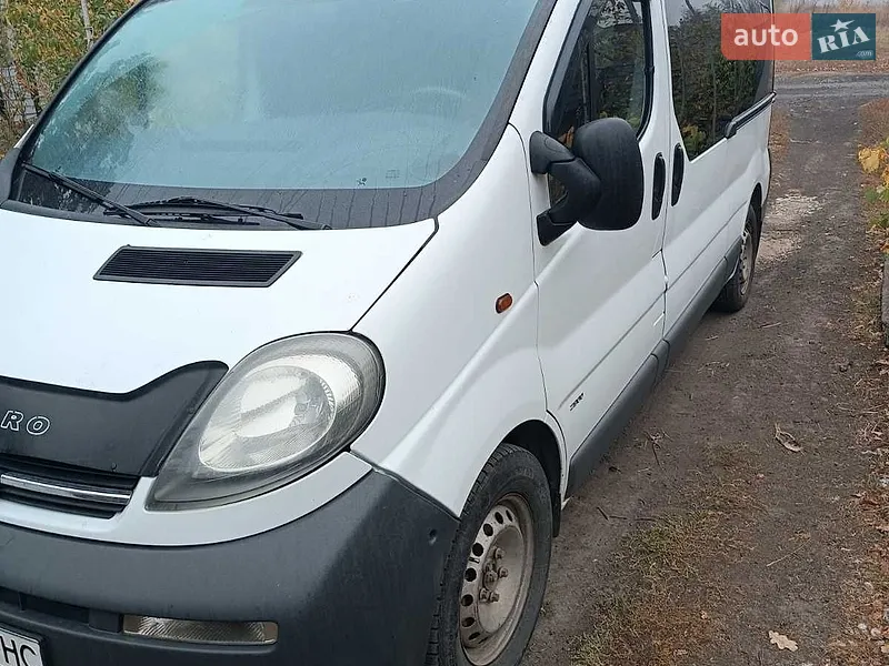 Opel Vivaro 2006