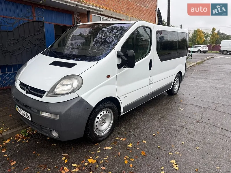 Opel Vivaro 2005