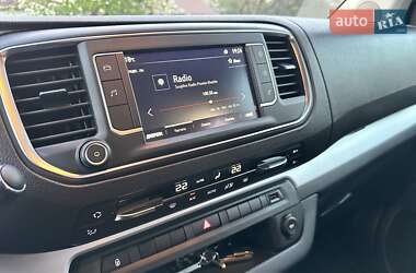 Мінівен Opel Zafira Electric 2020 в 
