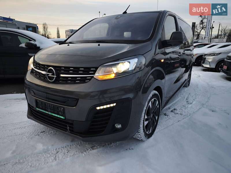 Opel Zafira Electric 2021