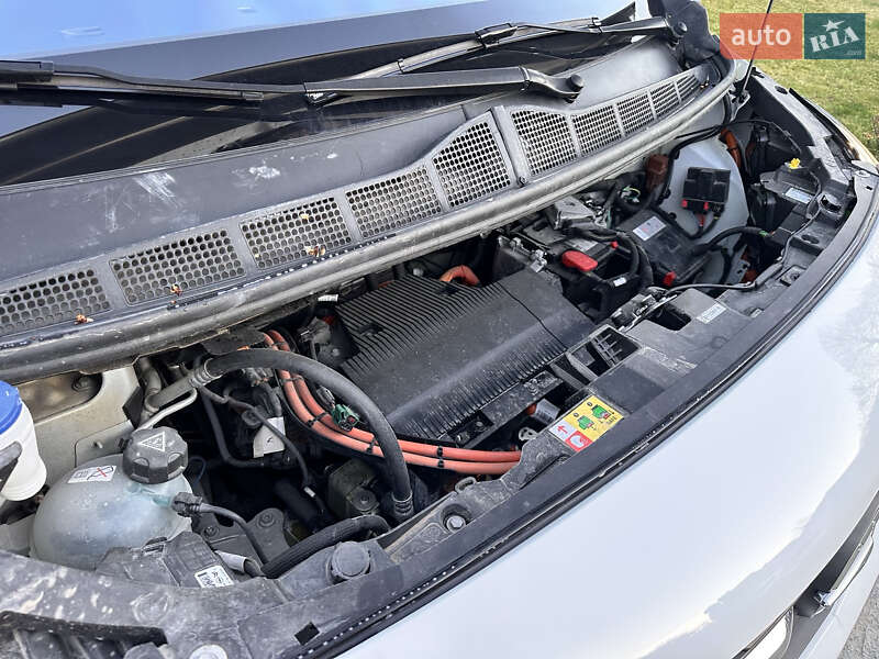 Минивэн Opel Zafira Life 2020 в Харькове фото 12 Минивэн Opel Zafira Life 2020 в Харькове