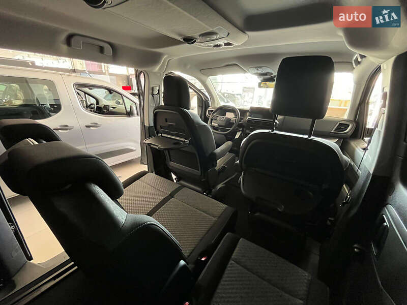 Минивэн Opel Zafira Life 2025 в Ужгороде фото 13 Минивэн Opel Zafira Life 2025 в Ужгороде