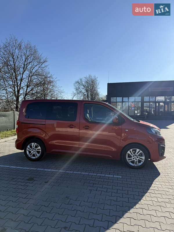 Минивэн Opel Zafira Life 2021 в Львове