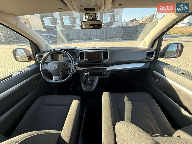 Минивэн Opel Zafira Life 2021 в Львове