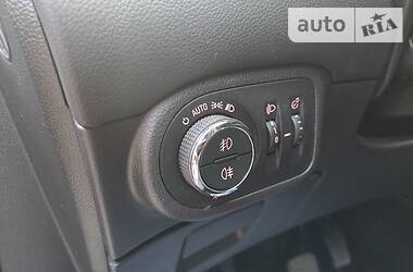 Минивэн Opel Zafira Tourer 2014 в 