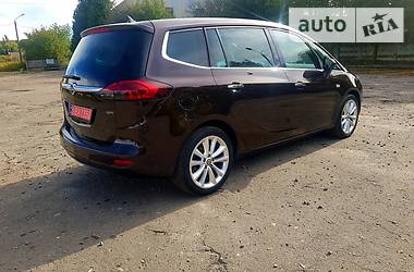 Минивэн Opel Zafira Tourer 2012 в Луцке