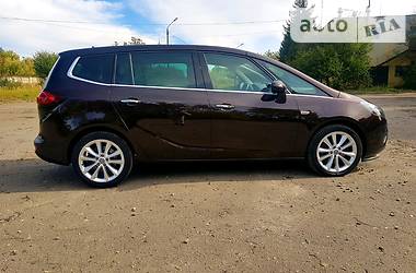 Минивэн Opel Zafira Tourer 2012 в Луцке