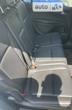 Минивэн Opel Zafira Tourer 2015 в 