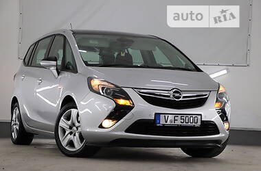 Минивэн Opel Zafira Tourer 2013 в Трускавце