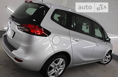 Минивэн Opel Zafira Tourer 2013 в Трускавце