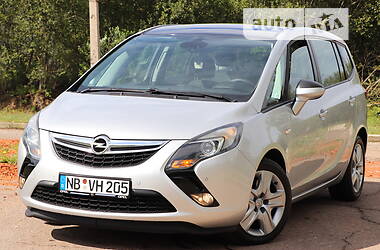 Минивэн Opel Zafira Tourer 2013 в Трускавце