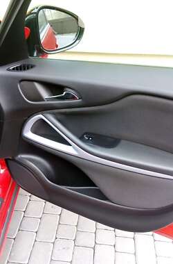 Минивэн Opel Zafira Tourer 2012 в 