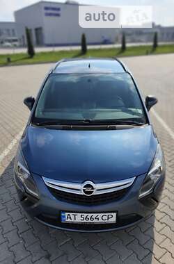 Мінівен Opel Zafira Tourer 2013 в Коломиї
