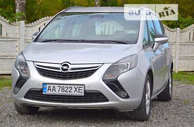 Минивэн Opel Zafira Tourer 2014 в Хмельницком
