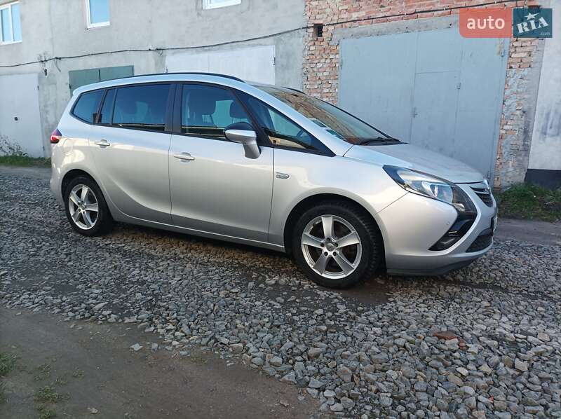 Мінівен Opel Zafira Tourer 2015 в Бродах