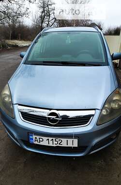 Минивэн Opel Zafira Tourer 2006 в Запорожье