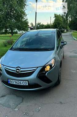 Мінівен Opel Zafira Tourer 2012 в Лубнах