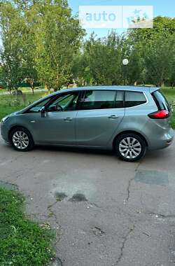 Мінівен Opel Zafira Tourer 2012 в Лубнах