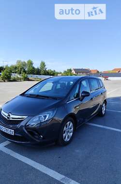 Мінівен Opel Zafira Tourer 2014 в Ужгороді