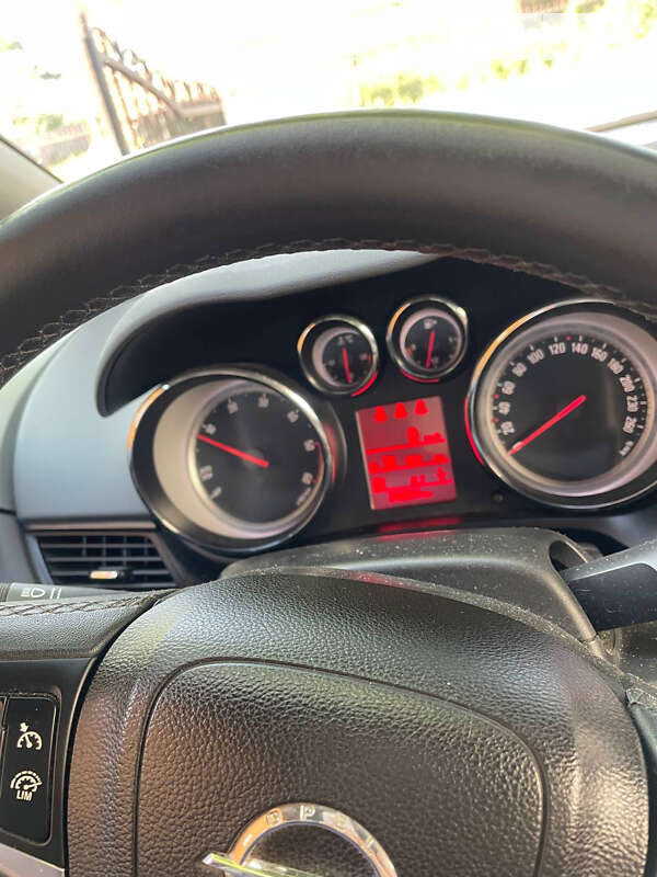 Мінівен Opel Zafira Tourer 2014 в Козові фото 12 Мінівен Opel Zafira Tourer 2014 в Козові