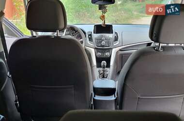 Минивэн Opel Zafira Tourer 2015 в 