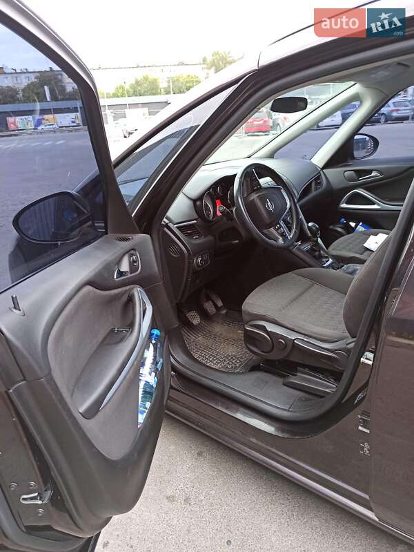 Минивэн Opel Zafira Tourer 2013 в Полтаве