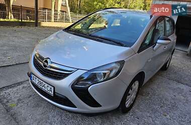 Минивэн Opel Zafira Tourer 2013 в 