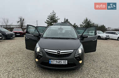 Минивэн Opel Zafira Tourer 2015 в Ивано-Франковске