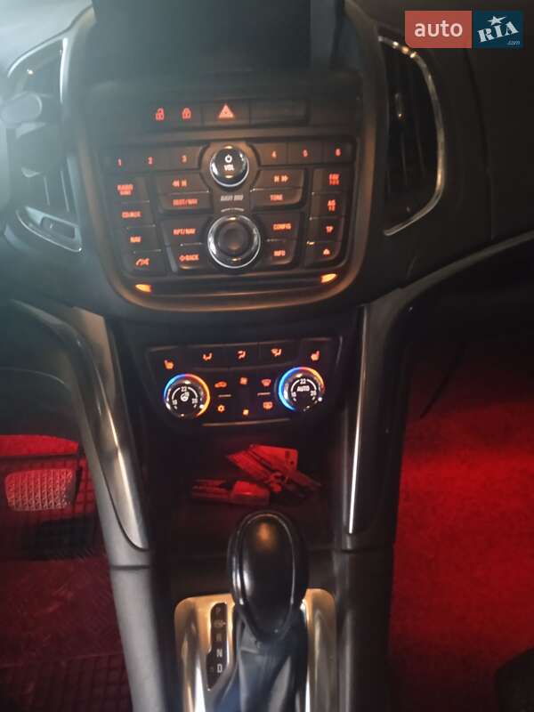 Минивэн Opel Zafira Tourer 2013 в Локачах