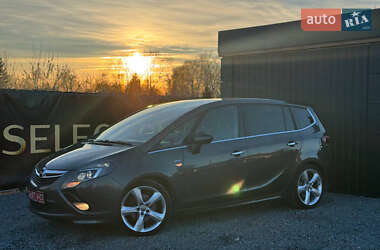 Минивэн Opel Zafira Tourer 2012 в 