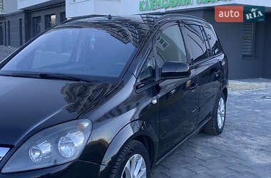 Минивэн Opel Zafira Tourer 2013 в 