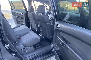 Минивэн Opel Zafira Tourer 2013 в 