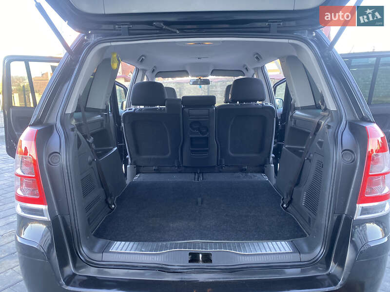 Минивэн Opel Zafira Tourer 2013 в Трускавце