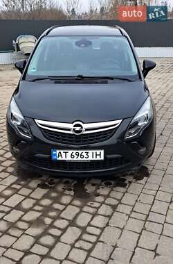 Минивэн Opel Zafira Tourer 2016 в Городенке