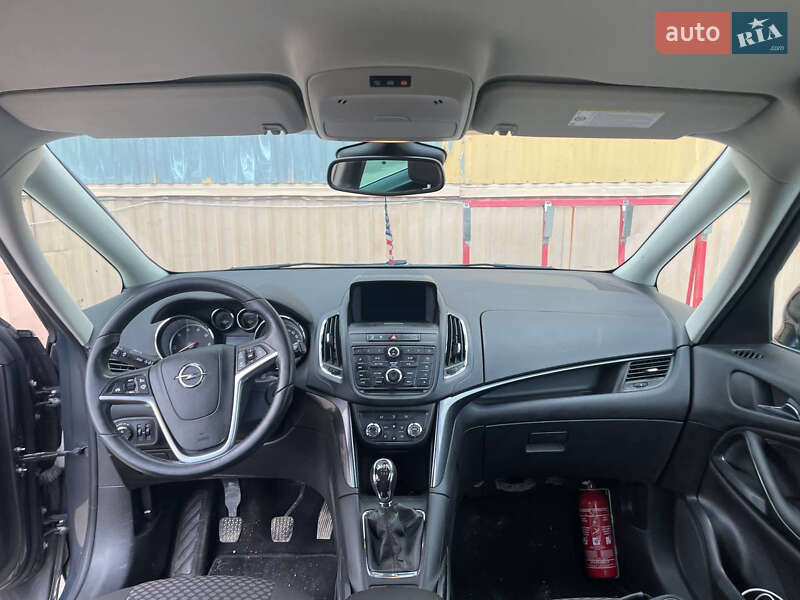 Минивэн Opel Zafira Tourer 2015 в Каменец-Подольском