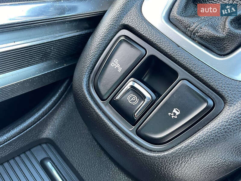 Мінівен Opel Zafira Tourer 2013 в Дрогобичі