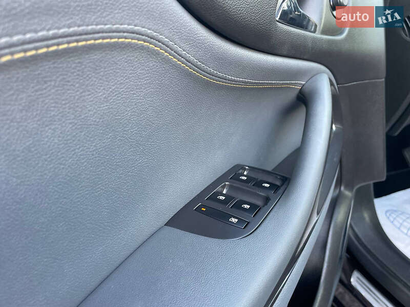 Мінівен Opel Zafira Tourer 2013 в Дрогобичі