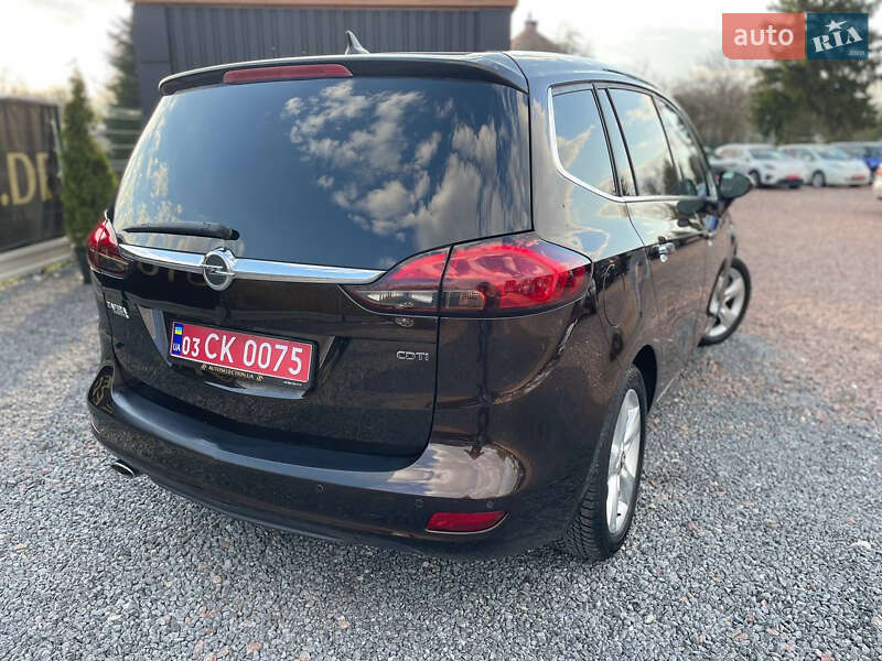 Мінівен Opel Zafira Tourer 2013 в Дрогобичі