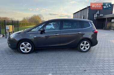Мінівен Opel Zafira Tourer 2012 в 