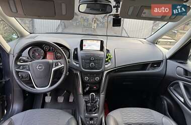 Мінівен Opel Zafira Tourer 2012 в 