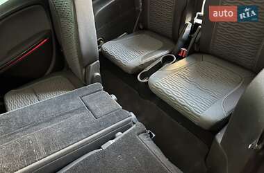 Мінівен Opel Zafira Tourer 2012 в 