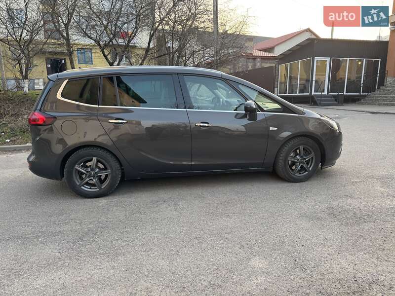 Мінівен Opel Zafira Tourer 2012 в Зборові