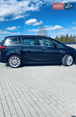 Мінівен Opel Zafira Tourer 2015 в 