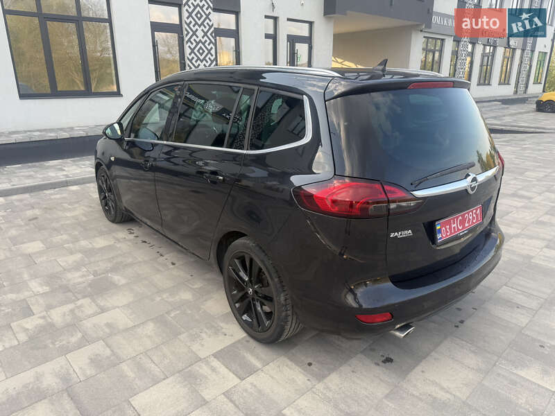 Мінівен Opel Zafira Tourer 2012 в Красилові