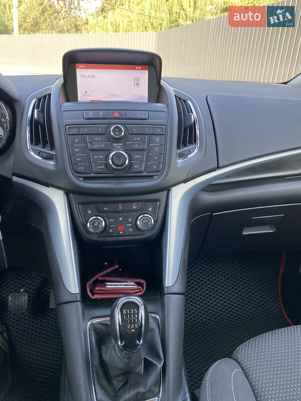 Минивэн Opel Zafira Tourer 2014 в Городенке