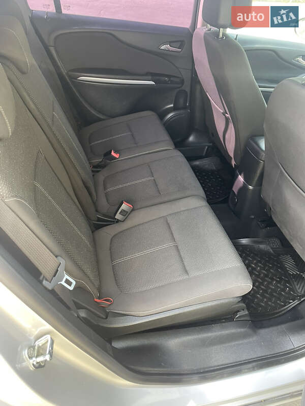 Минивэн Opel Zafira Tourer 2012 в Полтаве