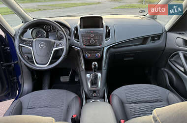 Минивэн Opel Zafira Tourer 2014 в 