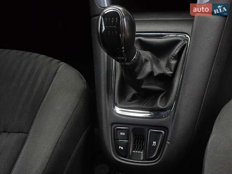 Минивэн Opel Zafira Tourer 2016 в Черновцах