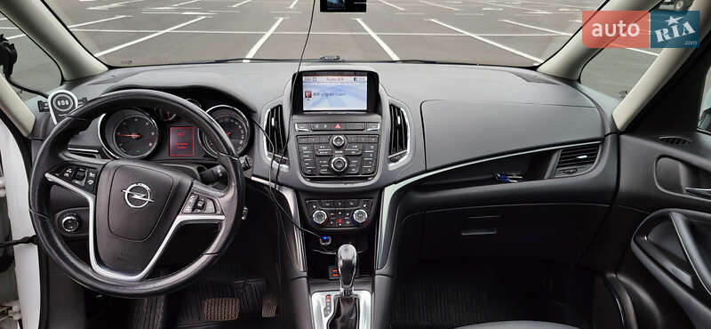 Мінівен Opel Zafira Tourer 2013 в Чернігові